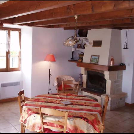 La Maison Du Tailleur